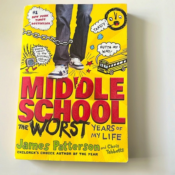 MIDDLE SCHOOL THE WORST YEARS OF MY LIFE by‎ James Patterson and Chris Tebbetts - Picture 1 of 4